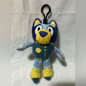 Bluey Plush Keychain – Handmade Crochet Outfit – Cute Custom Toy